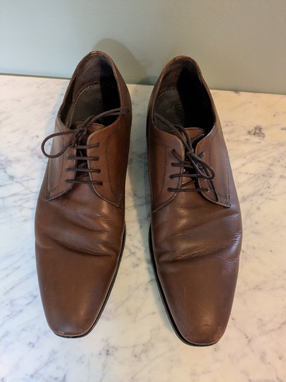 HUGO BOSS Men’s Leather Derby Dress Shoes – Size 10 – Vero Cuoio